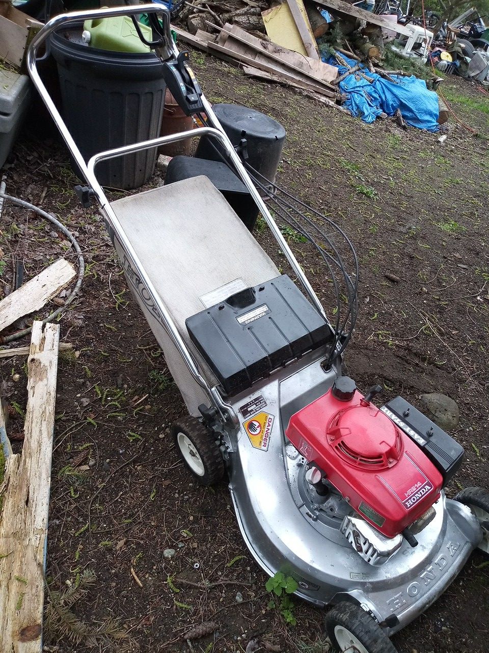 Please read the whole post selfpropelled Honda lawn mower hr214 easy