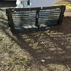 2022-25 GMC Sierra 1500 Shutters