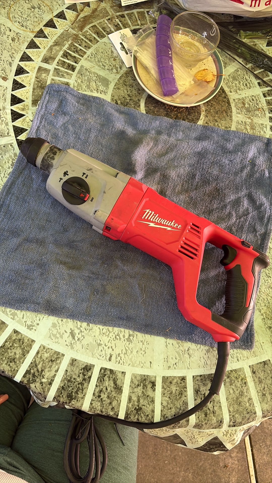 Milwaukee 1” Rotary Hammer