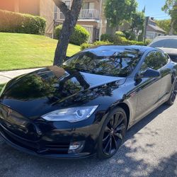 2013 Tesla S 