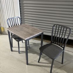 Small Table,(2)Chairs