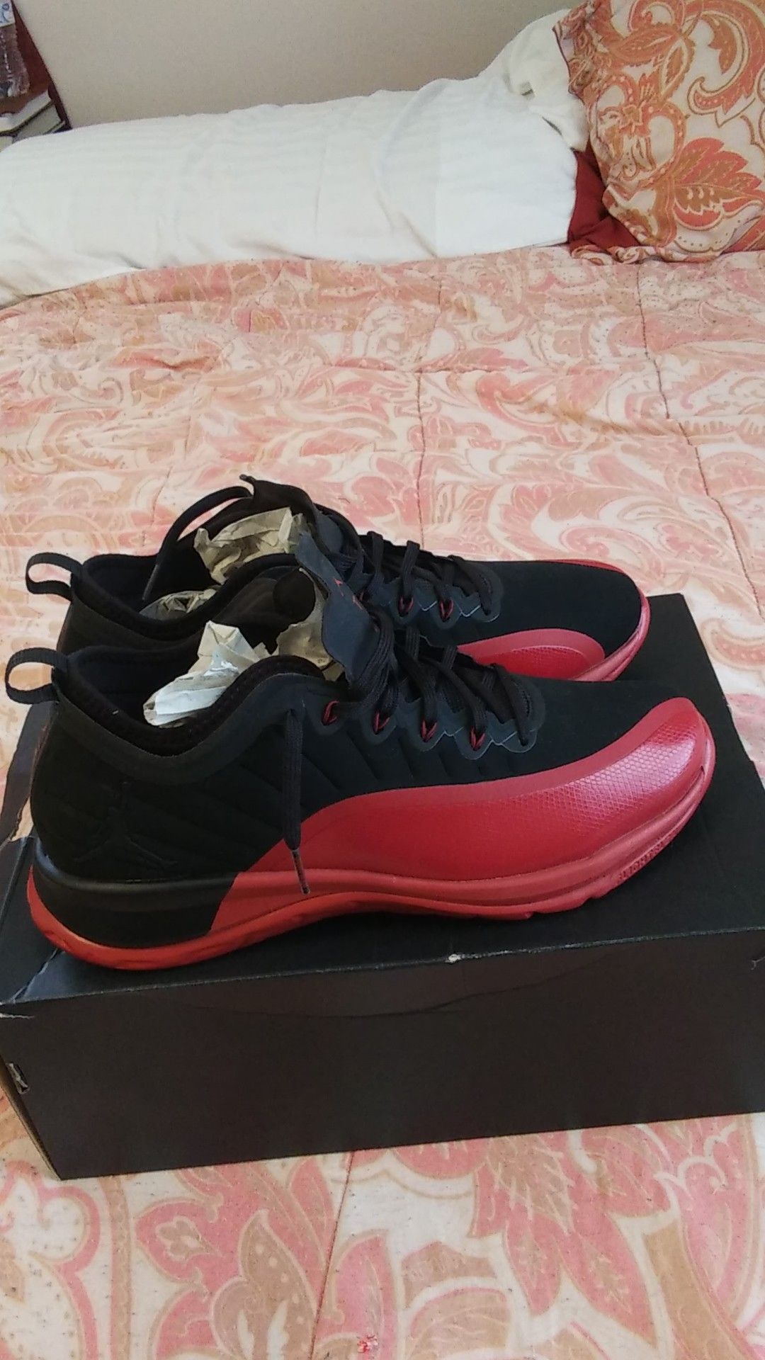 Jordan"s boys size 9