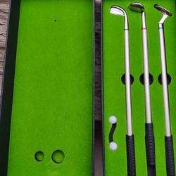 Creative Golf Club Ink Pen Table Top Gift Set