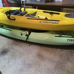 2 TARPON (10') 100 KAYAKS with 2 SETS OF PADDLES
