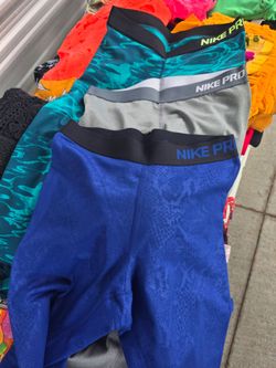Nike leggings