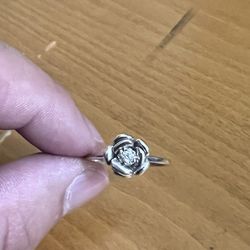 Diamond Solitaire Flower Promise Ring