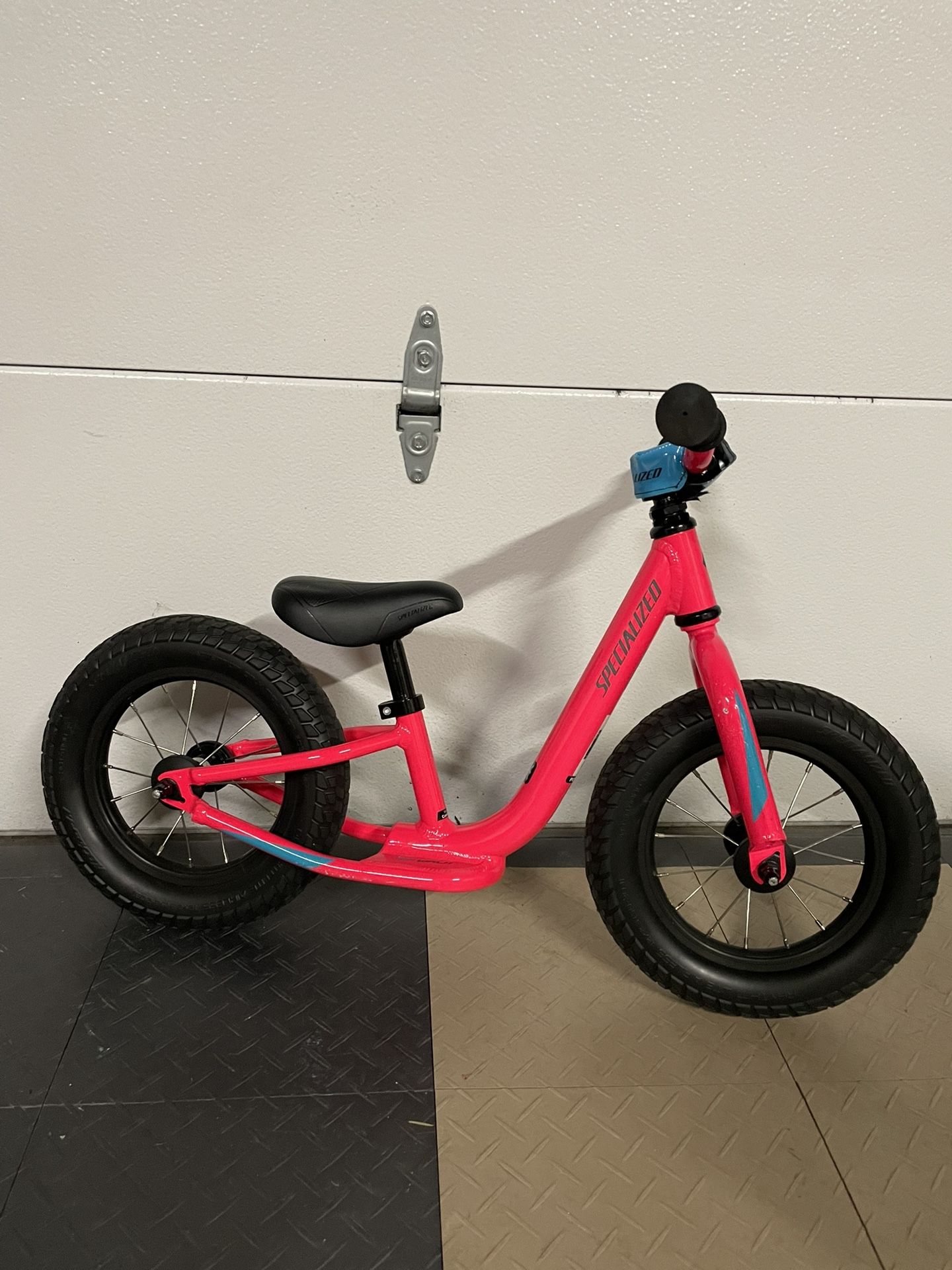 Specialized hot walk Balance Bike For Kids