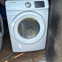 Electric Dryer - Good Condition
