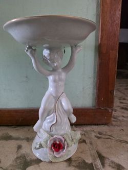 vintage Italian white ceramic centerpiece