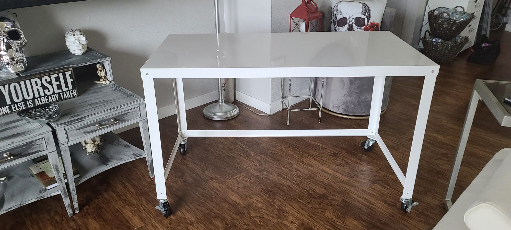 Whitt Metal Desk Or Table 