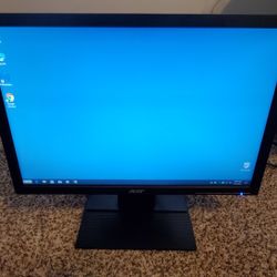 Lenovo M73 + 19 inch Screen-Windows 11 pro 64 Bit