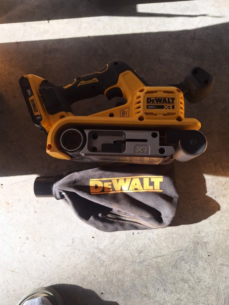 Brushless Cordless Belt Sander Xr