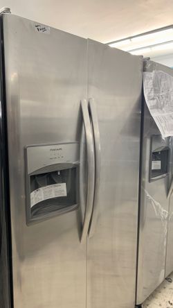 NEW Frigidaire Side By Side Stainless Steel