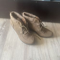 Uptown Ankle Boots & Under Armour Sneakers