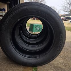 FOR SALE: 4 YOKOHAMA GEOLANDERS