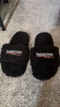 Balenciaga Slides