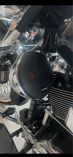 Chrome crashbar speaker pods