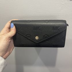 Authentic Michael Kors Wallet