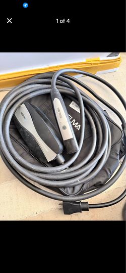 Seguma Tesla home charger