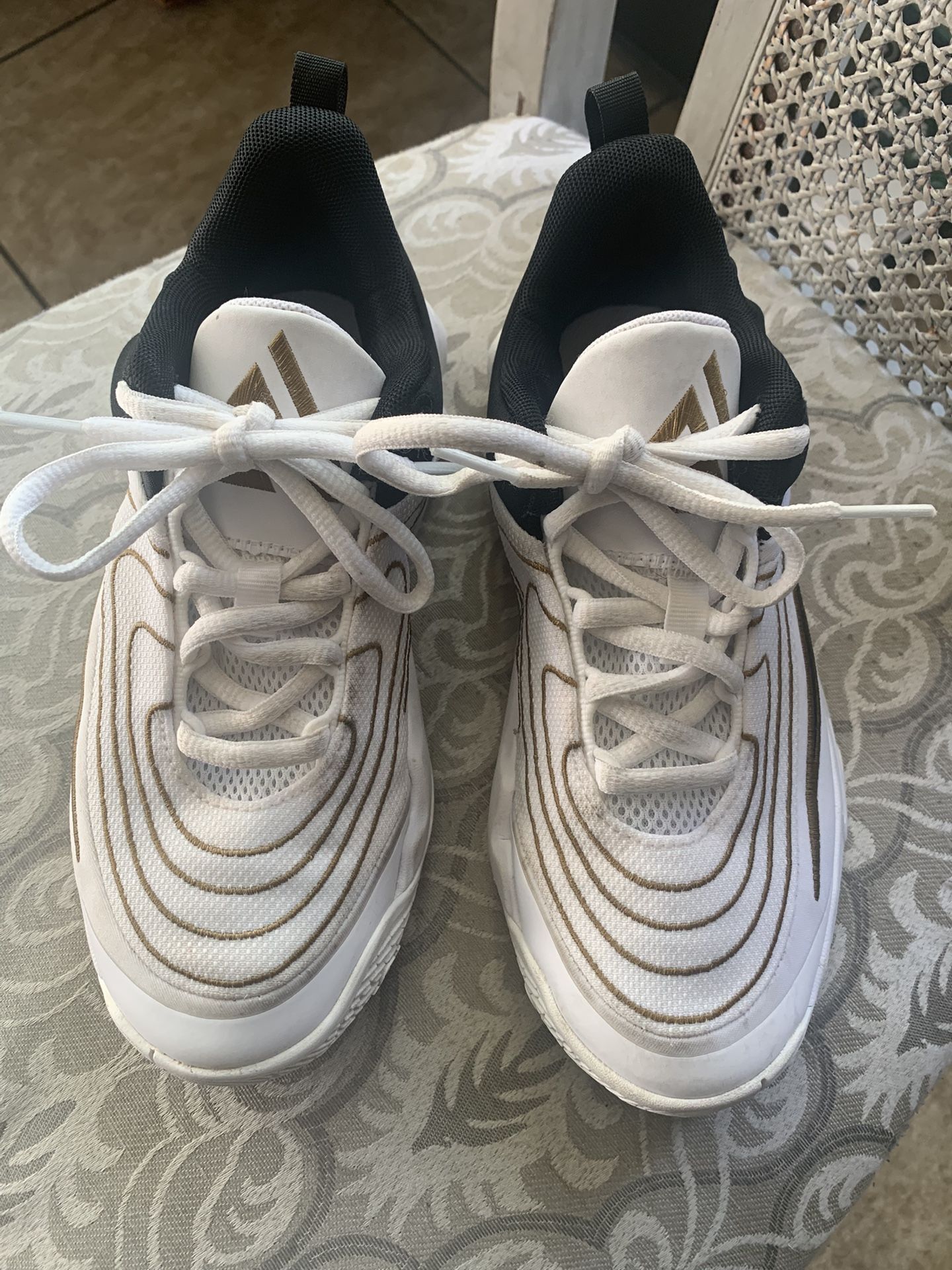 Boys Nike Shoes Size 3