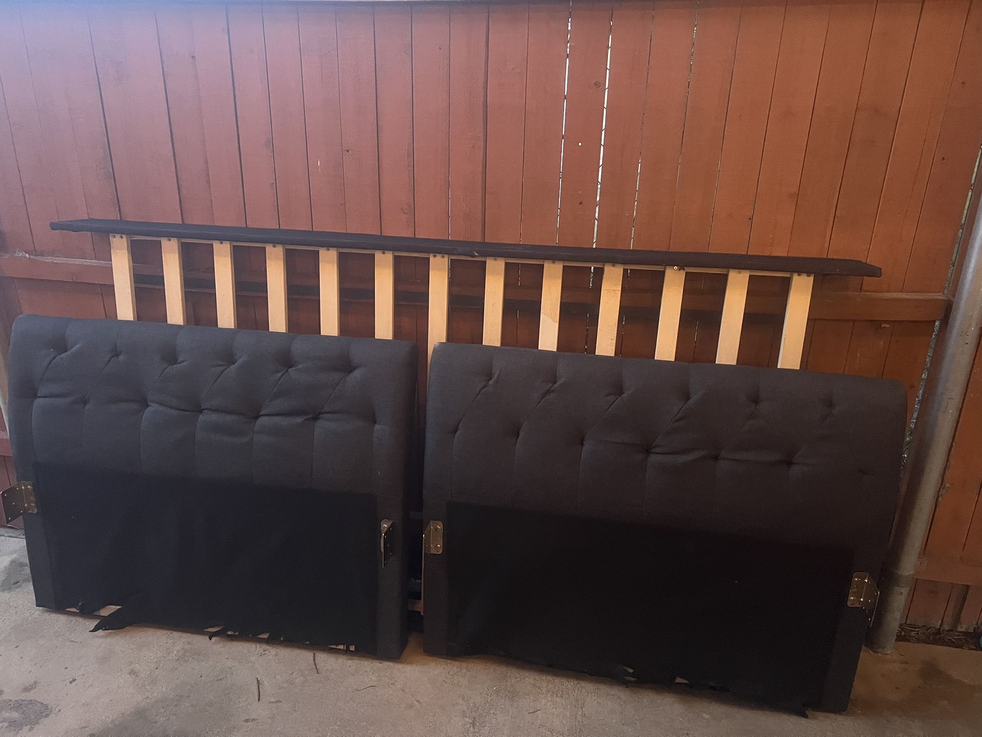 TWIN SIZE BED FRAME 