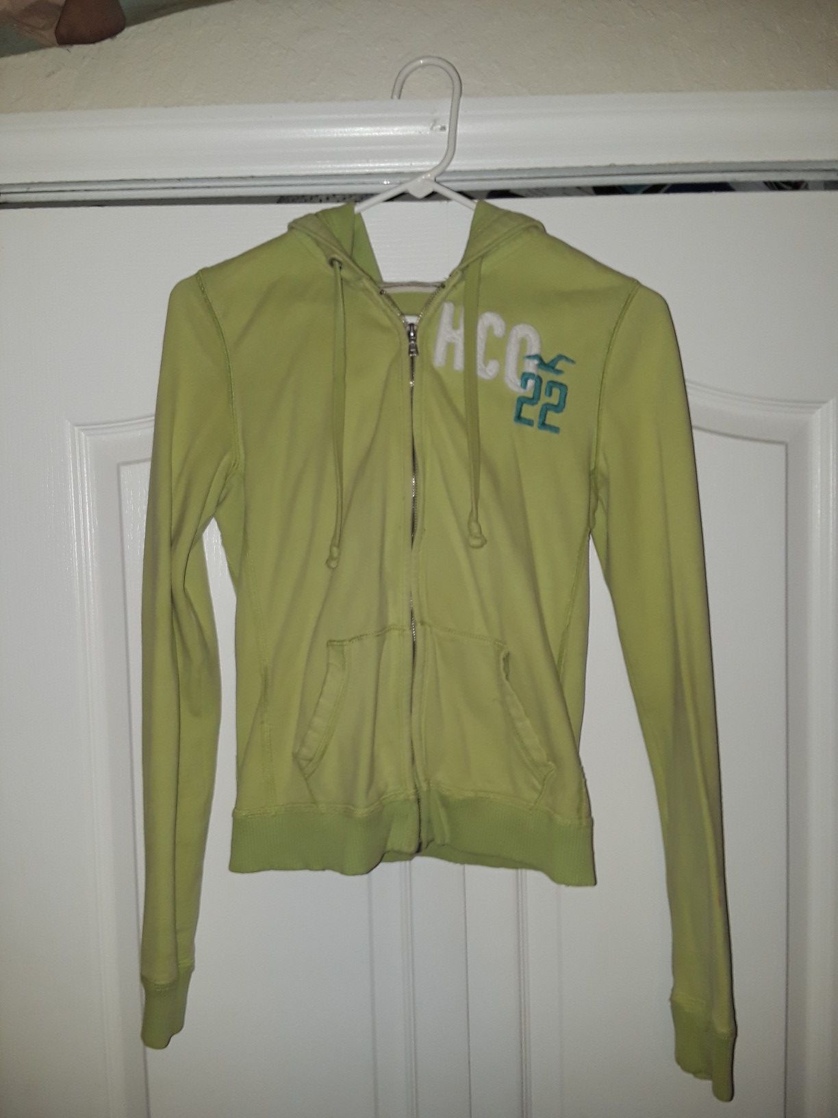 Hollister Zip up hoodie jacket size Large