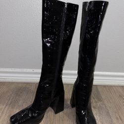 Knee High Boots (Black+Heel)