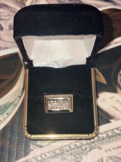 F32-000-653 14KWG MENS DIA RING