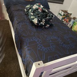 Twin Bed