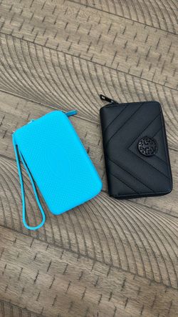 Tory Burch Wallet and Wristlet Set