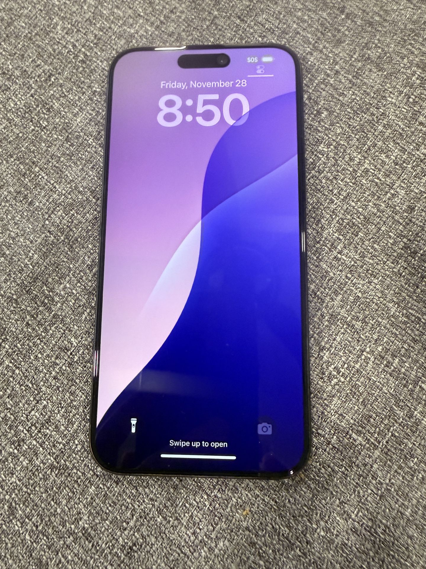 📱 iPhone 15 Pro Max – 1TB – Black Titanium (MU6F3LL/A) – Unlocked