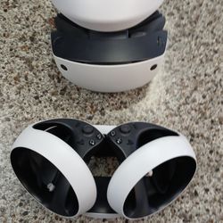 Ps5 Vr W Charger And Dock 