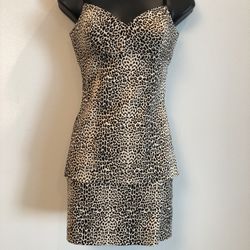 Like New Vintage Bebe Matching 2 Piece Cheetah Print Top and Miniskirt Size 2