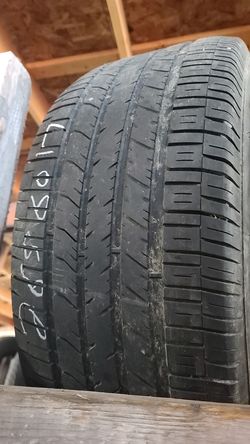 265 60 17 (1) all season used tires FREE installation