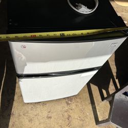Small Refrigerator 