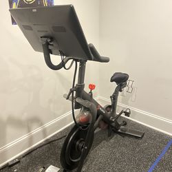 Peloton Good Condition!!