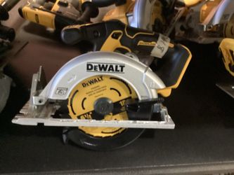 Dewalt 20v XR Brushless 6 1/2” Circular Saw (Tool-Only) $190