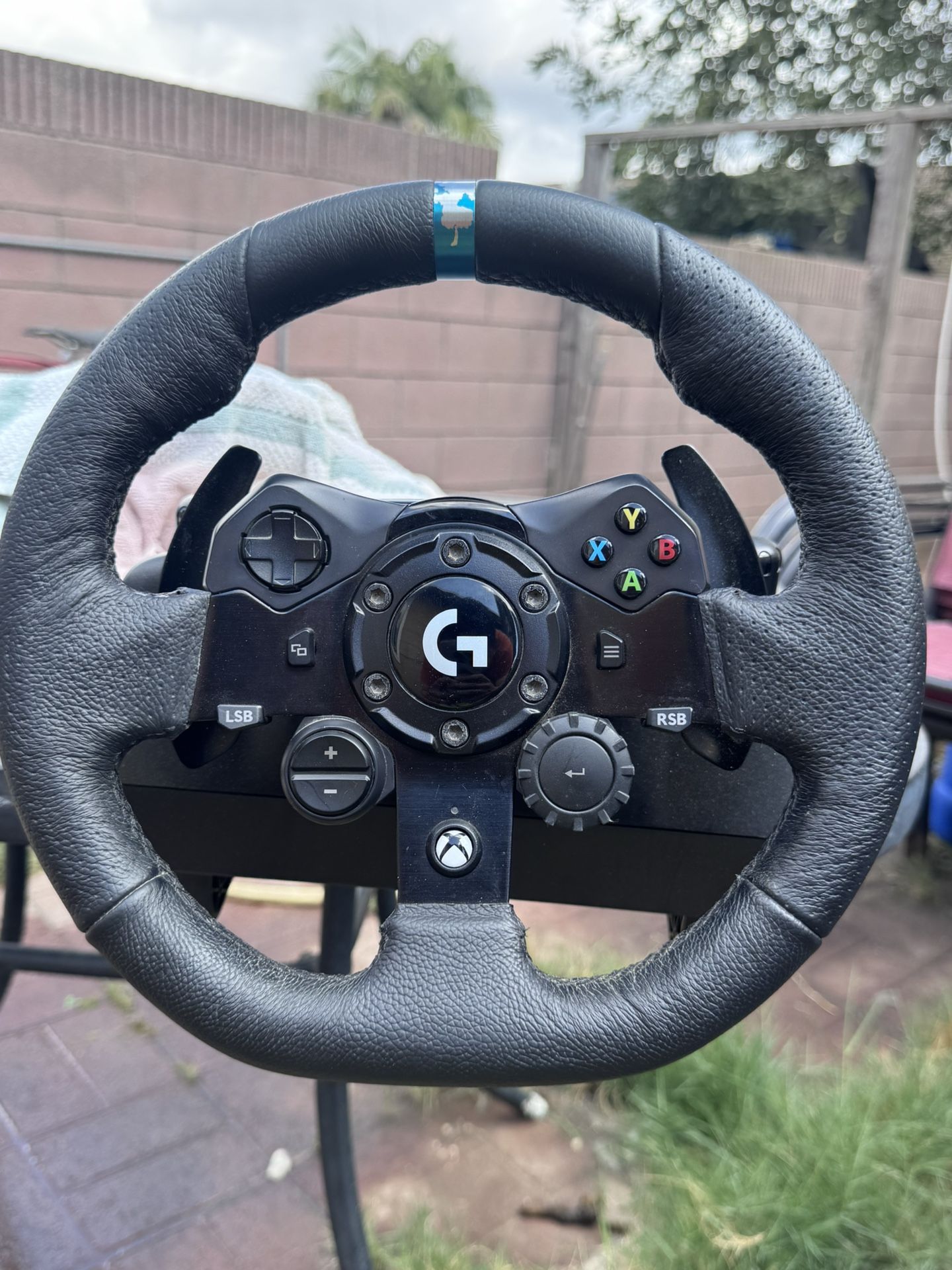 Logitech G923 TRUEFORCE With Pedals And Driving Force Shifter