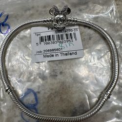 Authentic Minnie Mouse Pandora Bracelet 