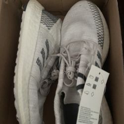 Selling New Adidas Pure Boost Size 8.5