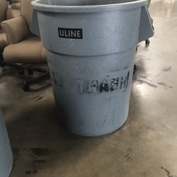 Uline Plastic Trash Can (55gallon)