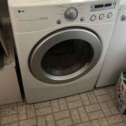 LG Electric Dryer