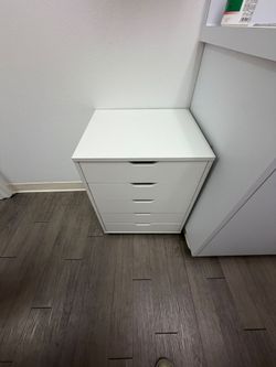 White 5-drawer storage unit