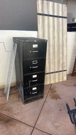 4-Drawer Metal Filing Cabinet