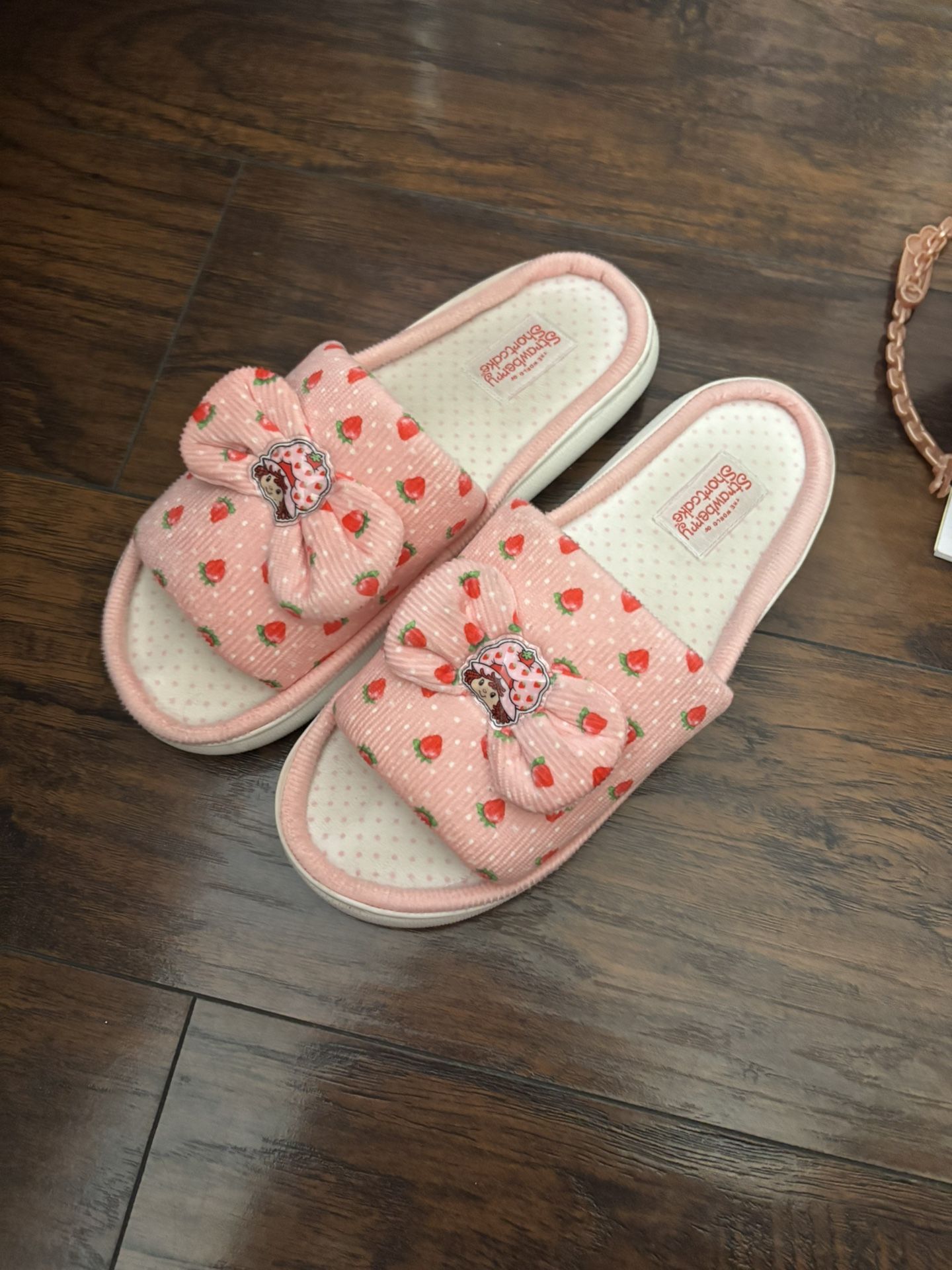 Strawberry Shortcake slippers