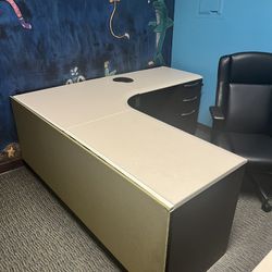 Office Desk And Partition