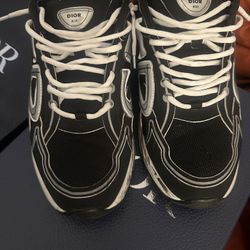 Dior B30