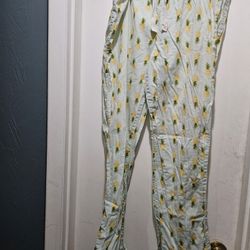 Ladies M Old Navy Pineapple Print Pajama Pants
