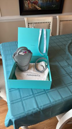 Tiffany & Co. Return to Tiffany Heart Shaped Tote Bucket Crossbody Bag silver pebbled leather