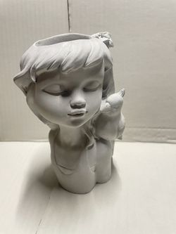 Girl parrot Planter Pot
